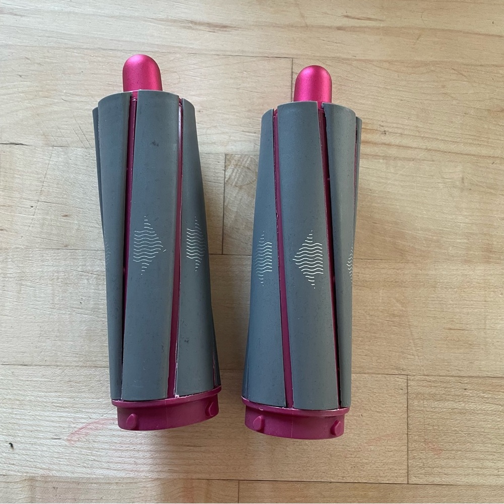 Dyson 1.25 (or possible 1.5) curling attachment set
